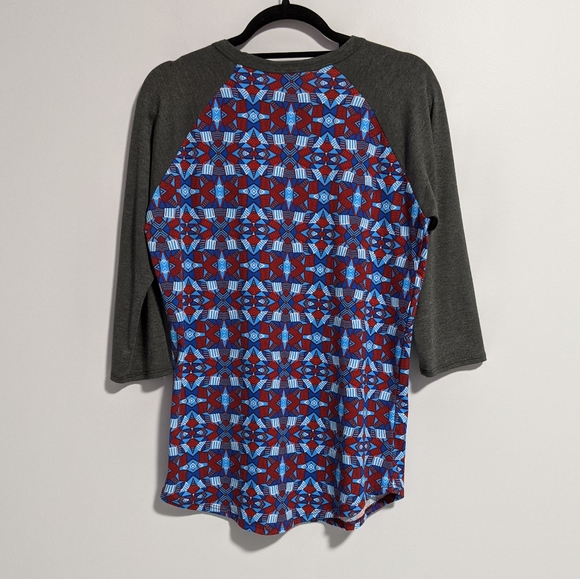 LuLaRoe Randy Raglan Patterned Tee - Picture 8 of 8